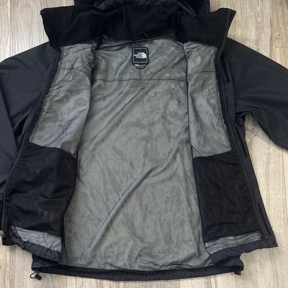 The North Face Men's Black Raincoat HyVent Jacket Size L - Picture 4 of 11